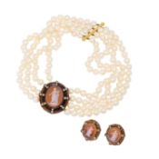 Schmuckset mit historischen Achatkameen, 