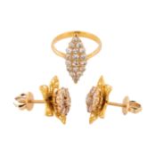 Schmuckset aus Ring und Ohrsteckern mit Diamanten, 