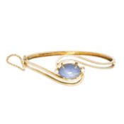 Armreif mit Sternsaphir ca. 9 ct und Brillanten