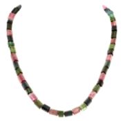 Collier aus polierten Turmalinkristallen,