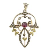 Early 20th century split pearl & garnet brooch/pendant