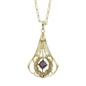 Paste pendant, with chain