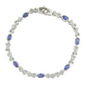 A 9ct gold cubic zirconia bracelet
