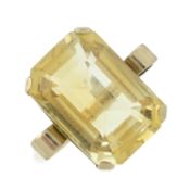 A citrine single-stone ring