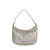 Chanel - Travel Ligne Shoulder Bag