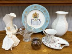 Collection of Porcelain & Glass to inclu
