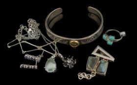 Collection of 925 Sterling Silver Jewell