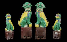 Pair of Chinese Antique Temple Lions, de