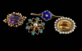 A Good Collection of Antique Ladies 15ct and 9ct Gold Gem Set Small Brooches.