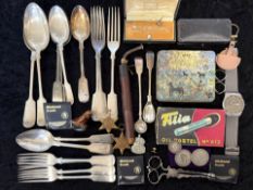 Bag of Mixed Collectables.