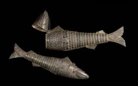 An Antique Sterling Silver ' Possibly Vinaigrette ' In the Shape of An Articulated Fish.