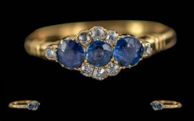 Ladies Exquisite 18ct Gold Sapphire & Diamond Set Ring - Pleasing Design.