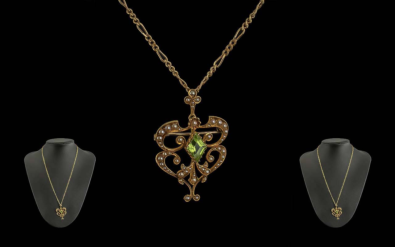 Antique Period Ladies 15ct Gold Excellent Fancy Peridot & Pearl Set Pendant - Of Pleasing Design.