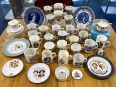 Large Box of Royal Memorabilia, comprisi