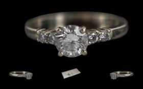 Ladies Modern 18ct Gold Diamond Set Ring