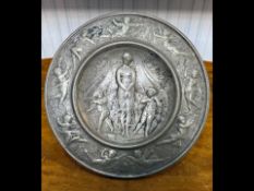 Antique Victorian Silver Plated Tazza by Elkington & Co. with neo-classical decoration, designed