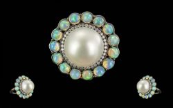 Fine Arts, Antiques, Jewellery, Silver & Quality Collectables