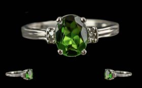 Ladies 9ct Gold Chrome Diopside & Diamond Set Ring - Marked 9ct. Excellent Colour & Clarity. Ring