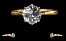 Ladies 18ct Gold Single Stone Diamond Set Ring. Marked 18ct / Platinum to Shank. The Single Round