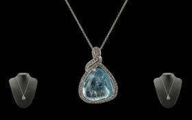Ladies Excellent 14ct White Gold Tourmaline and Diamond Set Pendant, Attached to a 14ct Gold