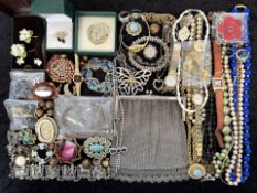 Good Bag of Mixed Costume Jewellery. Needs a Good Sort.