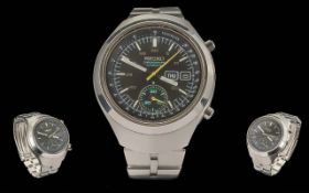 Seiko 'Helmet' Chronograph Automatic stainless steel cased gentleman's bracelet wristwatch, Ref.