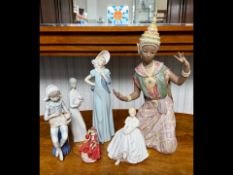 Collection of Figurines, comprising Nao