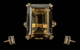 Ladies - Pleasing 9ct Gold Smoky Topaz S