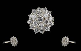 Ladies Superb Quality 18ct White Gold Diamond Set Cluster Ring. Tests 18ct gold, with matching