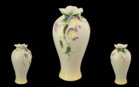 Franz Porcelain Sweet Pea Vase, No. FZ00