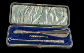 925 Sterling Silver Shoe Horn and Button Hook Set. Fully Hallmarked for Silver.