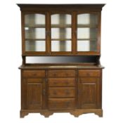 Early 20th century oak dresser