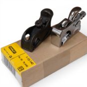 Three small planes; a boxed modern Stanley No.92 (1-12-140) ‘Sweetheart’ shoulder plane, together