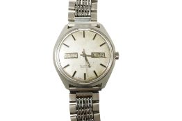 A gentleman's stainless steel Tissot Automatic Seastar wrist watch, with baton numerals and day/date