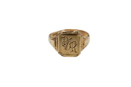 A 9ct signet ring with engraved initials, 4.2 grams.