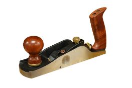 A Veritas low angle smoothing plane, 50mm wide iron, 250mm long