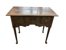 A George III oak lowboy, width 87cm, depth 49cm, height 77cm