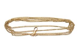 An early 20th century 15ct curb link guard chain, approx. 110cm, 24.4 grams.