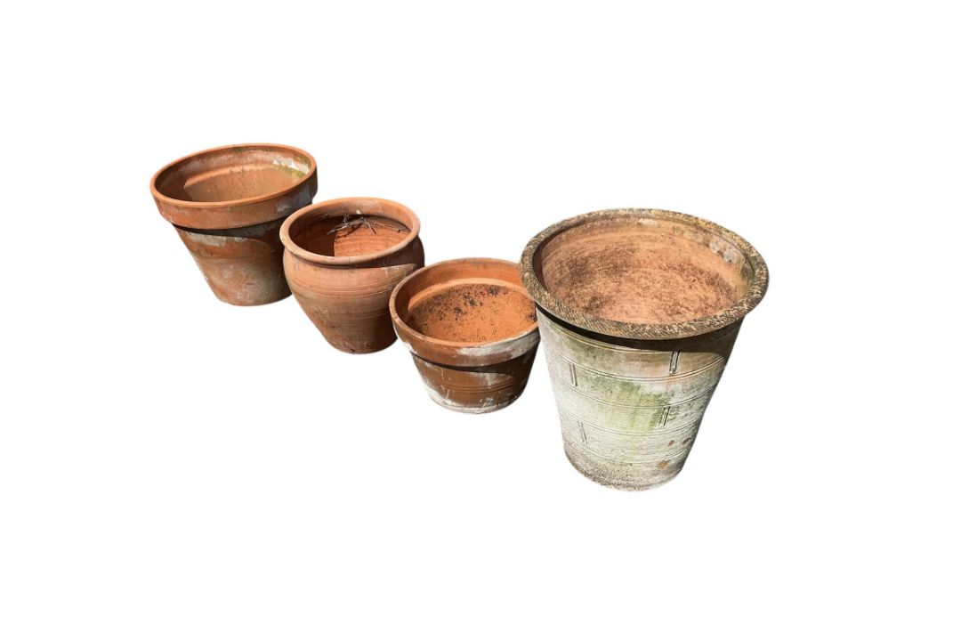 Four terracotta pots, largest diameter 43cm, height 47cm - Image 1 of 2