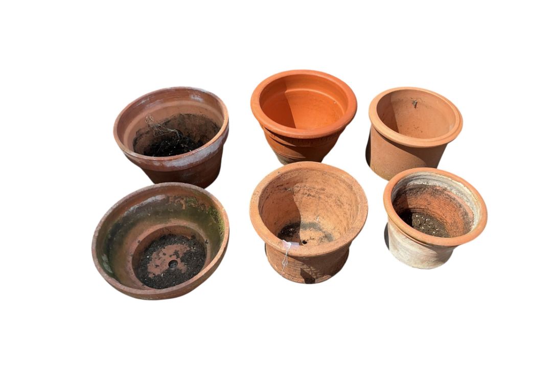 Six terracotta pots, largest diameter 38cm, height 24cm - Image 2 of 2
