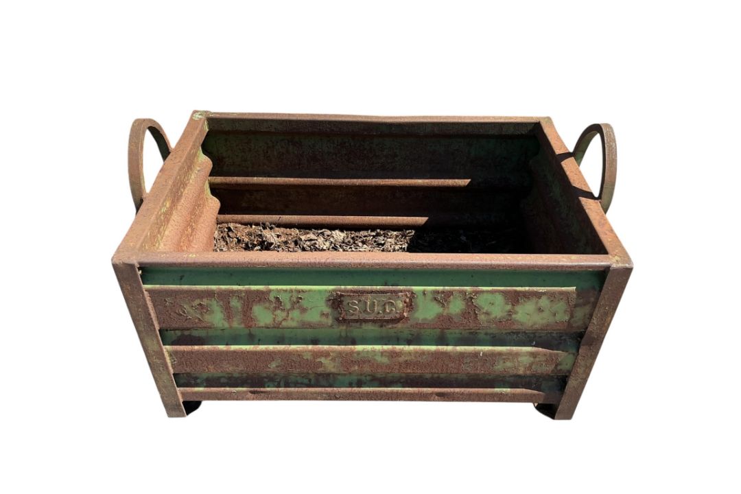 A 1960s French Renault industrial component crate, width 114cm, depth 71cm, height 81cm - Image 2 of 4