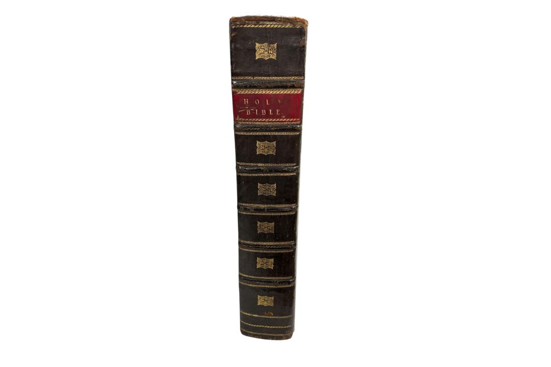 ° ° An Oxford early 18th Century lectern Bible (the Authorised Version). The Holy Bible, - Image 2 of 4