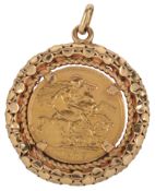 A gold Sovereign coin pendant, circa 1902 and later, claw-set with an Edward VII sovereign dated