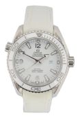 A steel Omega Seamaster Professional Planet Ocean Co-Axial chronometer automatic wrist watch, on a