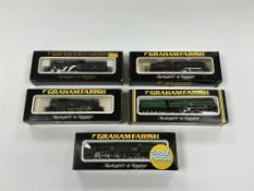 Five boxed Graham Farish N gauge railway locomotives; a BR Merchant Navy class, Clan Line 35028,