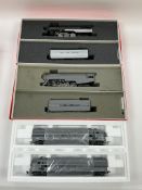 Three boxed Rivarossi HO gauge New York Central locomotives; a 4-6-4 Hudson, 5426, (5445), a