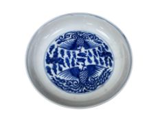 A Chinese blue and white 'double phoenix' saucer dish, Guangxu, 19cm in diameter