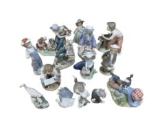 A quantity of Lladro figures comprising figural and animal groups