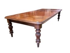 An early Victorian mahogany extending dining table, length 300cm extended, width 135cm, height