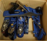 Six Record and Record Marples planes; a No.5 jack plane, a No.4 smoothing plane, a No.3 smoothing pl